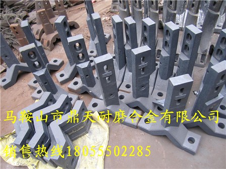 無(wú)錫雪桃3000瀝青拌合機(jī)門(mén)襯板、無(wú)錫雪桃拌葉片、攪拌臂批發(fā)商